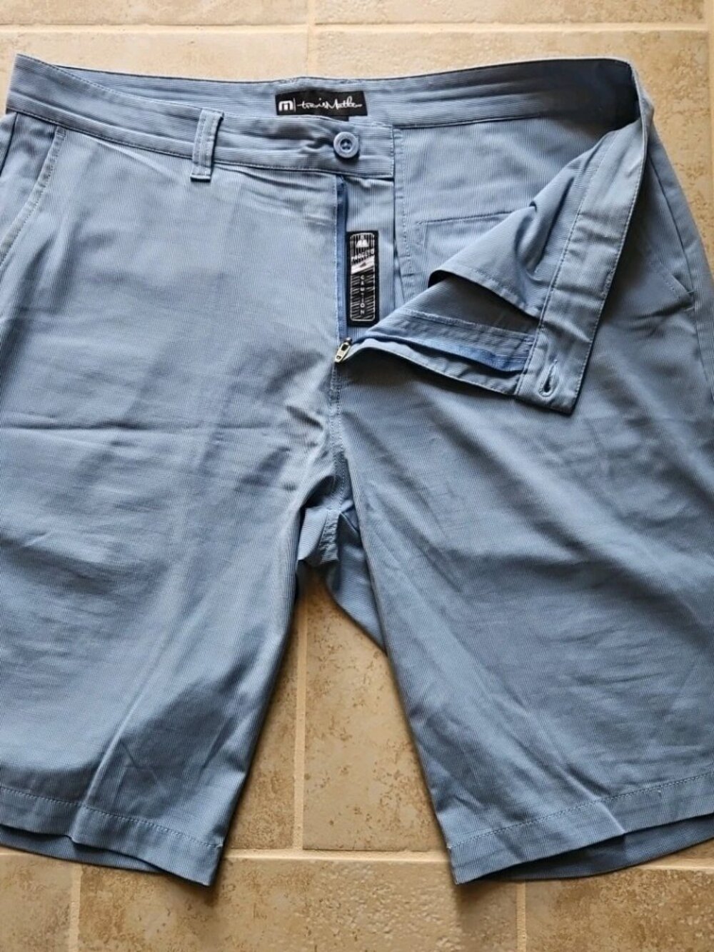 Travis Mathew Chino Golf Casual Shorts Mens Size 36 Blue Flat Front Stretch